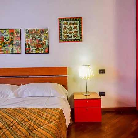 Ruggero Bed & Breakfast *