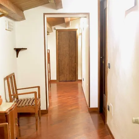 Ruggero Bed & Breakfast *